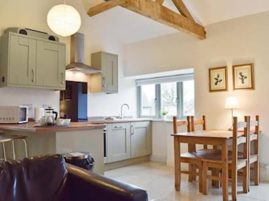 Apartament Mole Hole Towcester Zewnętrze zdjęcie
